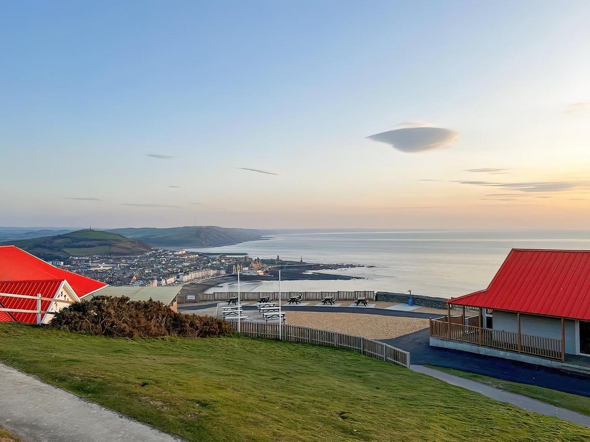 Cliff Railway Apartment Aberystwyth Exterior photo